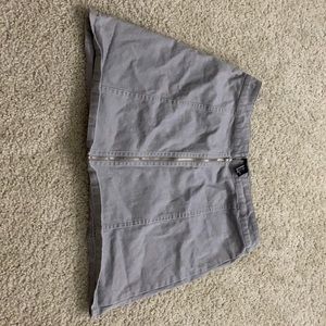 Grey skirt